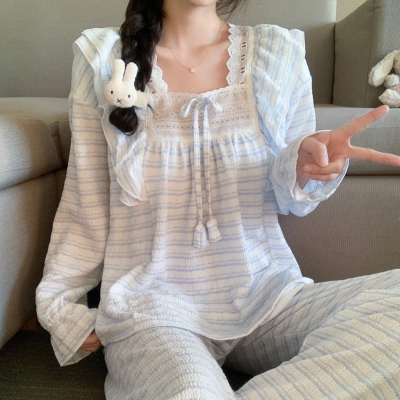 春秋公主风条纹带胸垫两件套装女