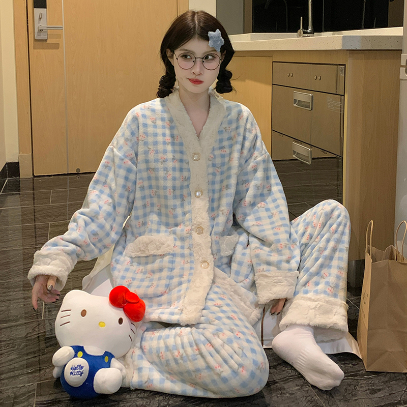 珊瑚绒睡衣女加厚保暖甜美两件套