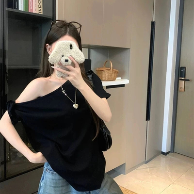 设计感小众扭结短袖斜肩T恤女夏季2025新款纯色宽松百搭休闲上衣