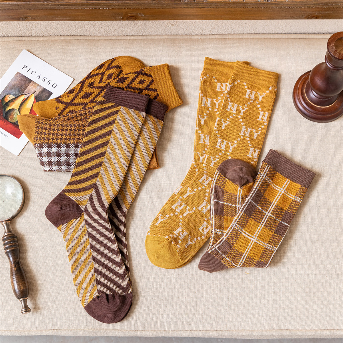 中筒袜子女2025秋冬格子豹纹双路意大利复古双针堆堆袜女休闲