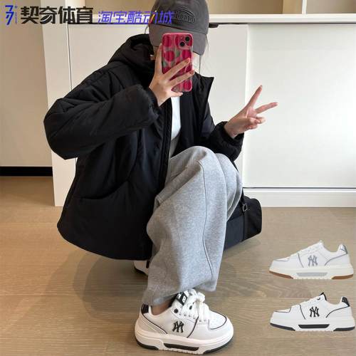 新款运动休闲透气车缝线板鞋春季