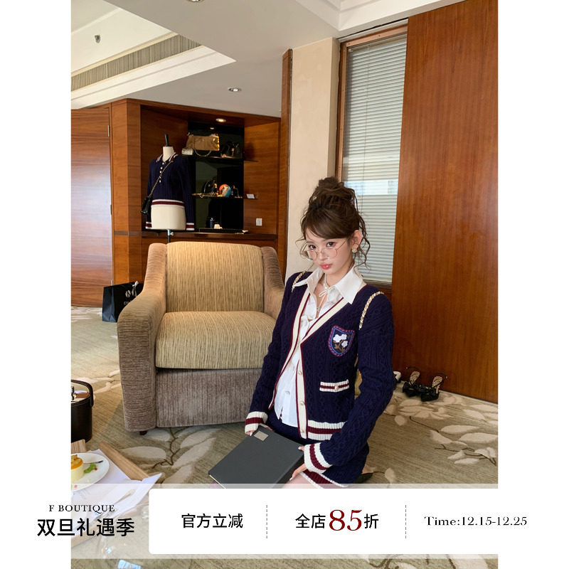F boutique 小香中古徽章刺绣山羊绒针织开衫+polo套头衫+半裙