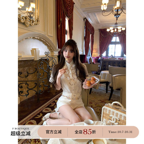 F boutique「科莫湖花园」美貌与实穿主义共存的极繁手工花朵衬衫