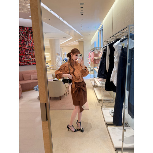 F boutique「对版开发」定染2w+私服高支棉府绸落肩抽皱夹克风衣