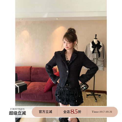 F boutique 25k小香羊毛格纹外套