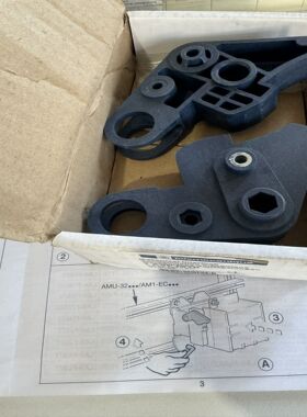 施耐德交流接触器机械连锁件LA9FJ970接触器机械互锁接触器询价