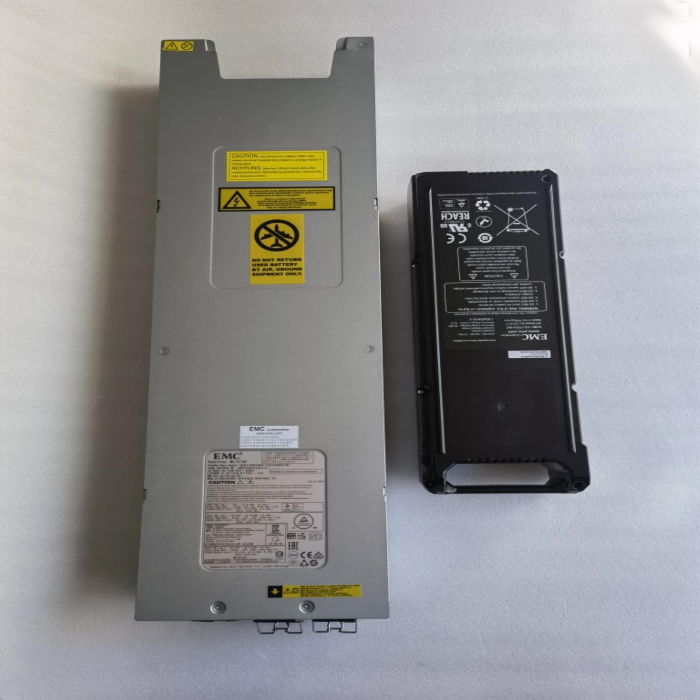 078-000-080 078-000-111 EMC VNX8000 VMAX250F 2200W电池询价