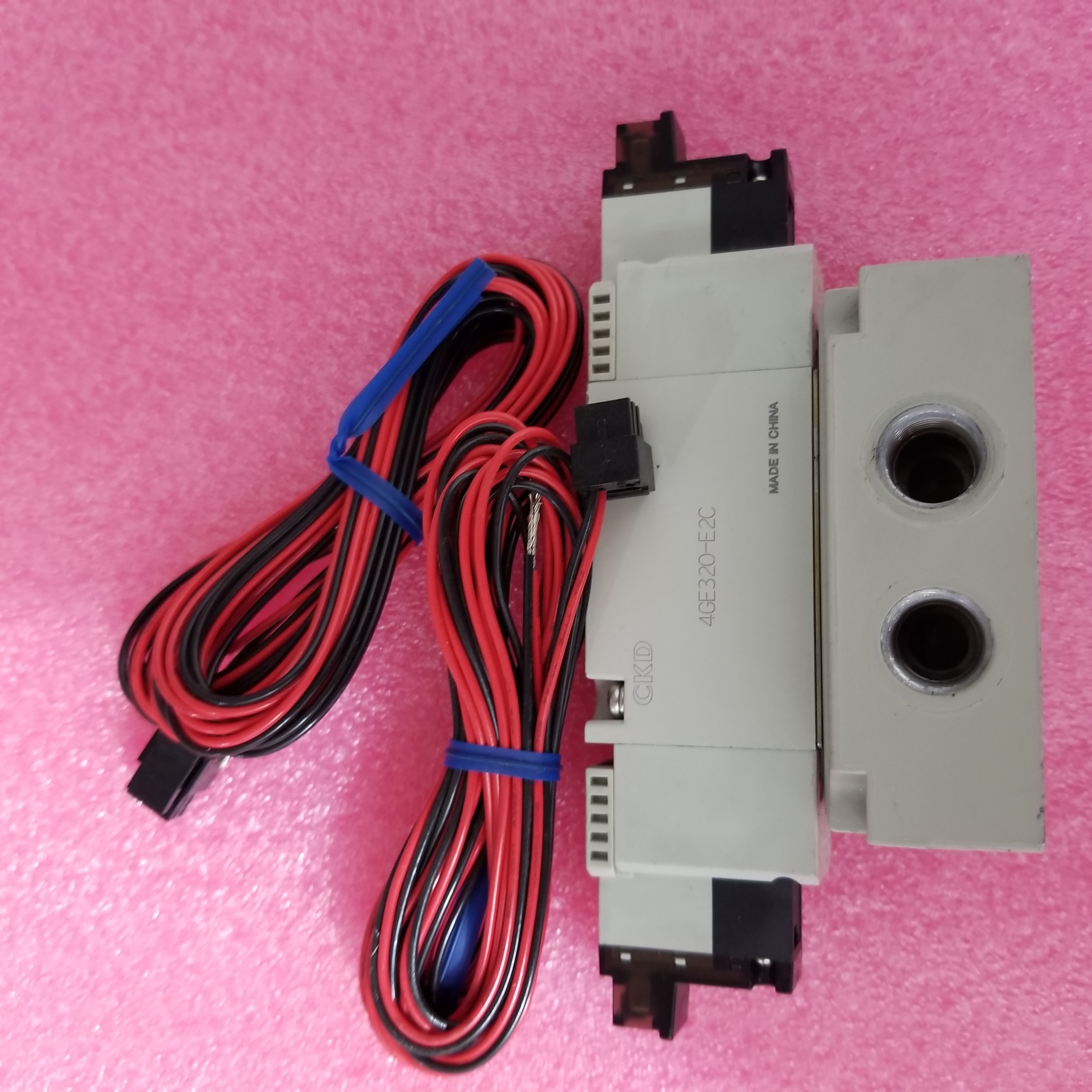 议价日本原装CKD电磁阀4GE320-E2C4GA429-E2-34GD219-E2C现询价