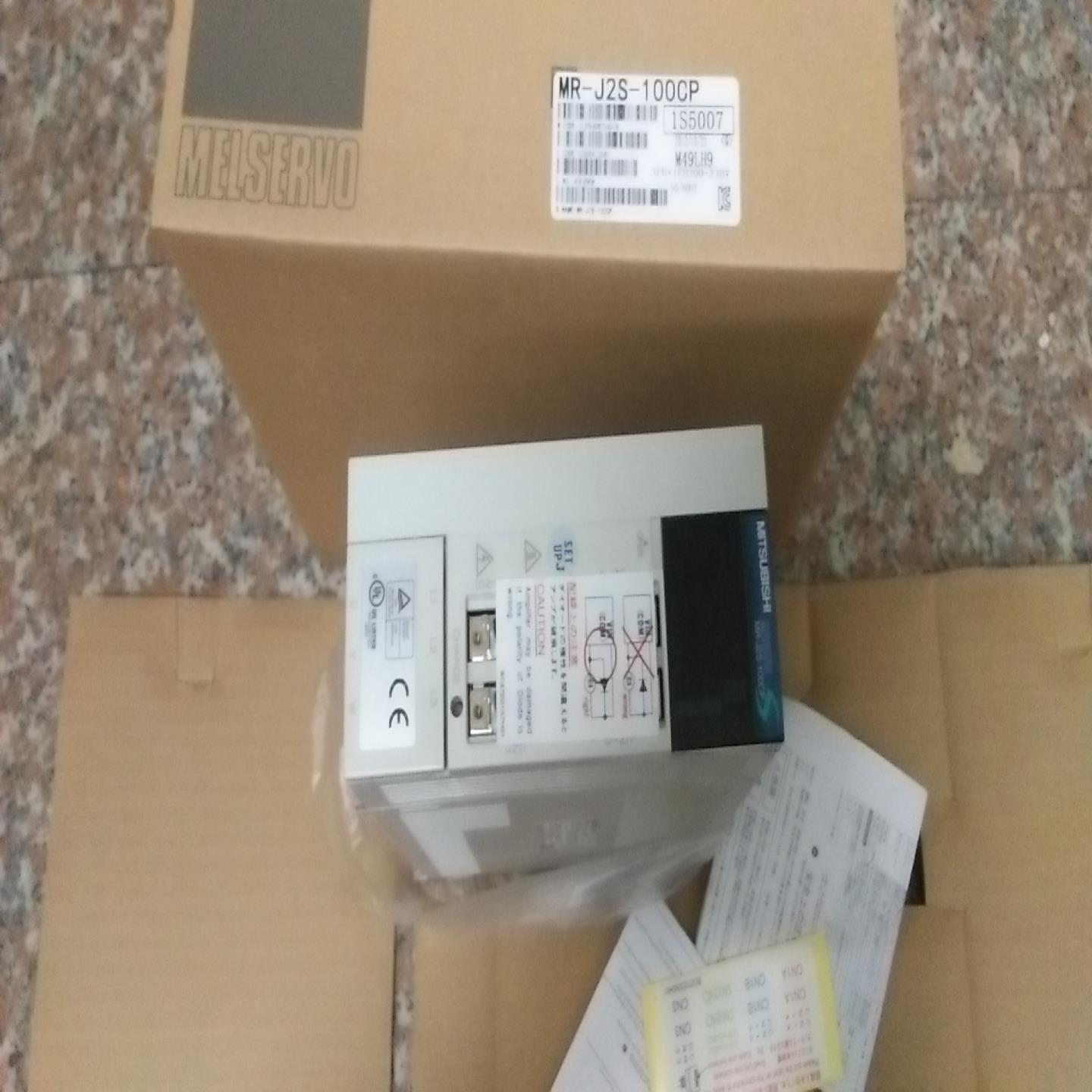 三菱伺服驱动器MR-J2-100D-S24  MR-J2S-100CP  有质保询价