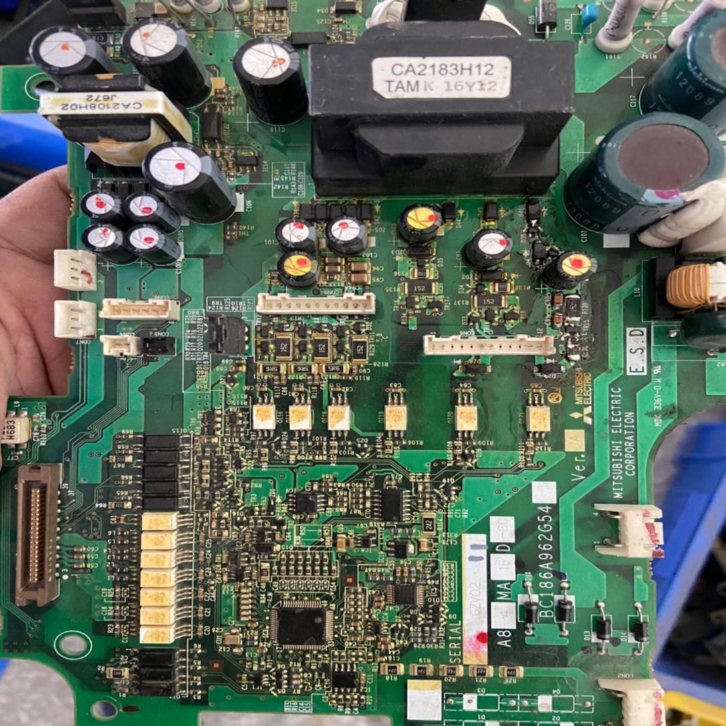 议价品～A84MA15D-60三菱变频器驱动板电源板BC18询价