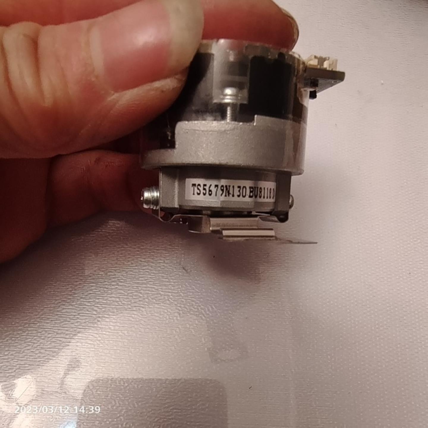 TS5679N130BV8118D 二手拆机多摩川编码器 TS5679N130询价