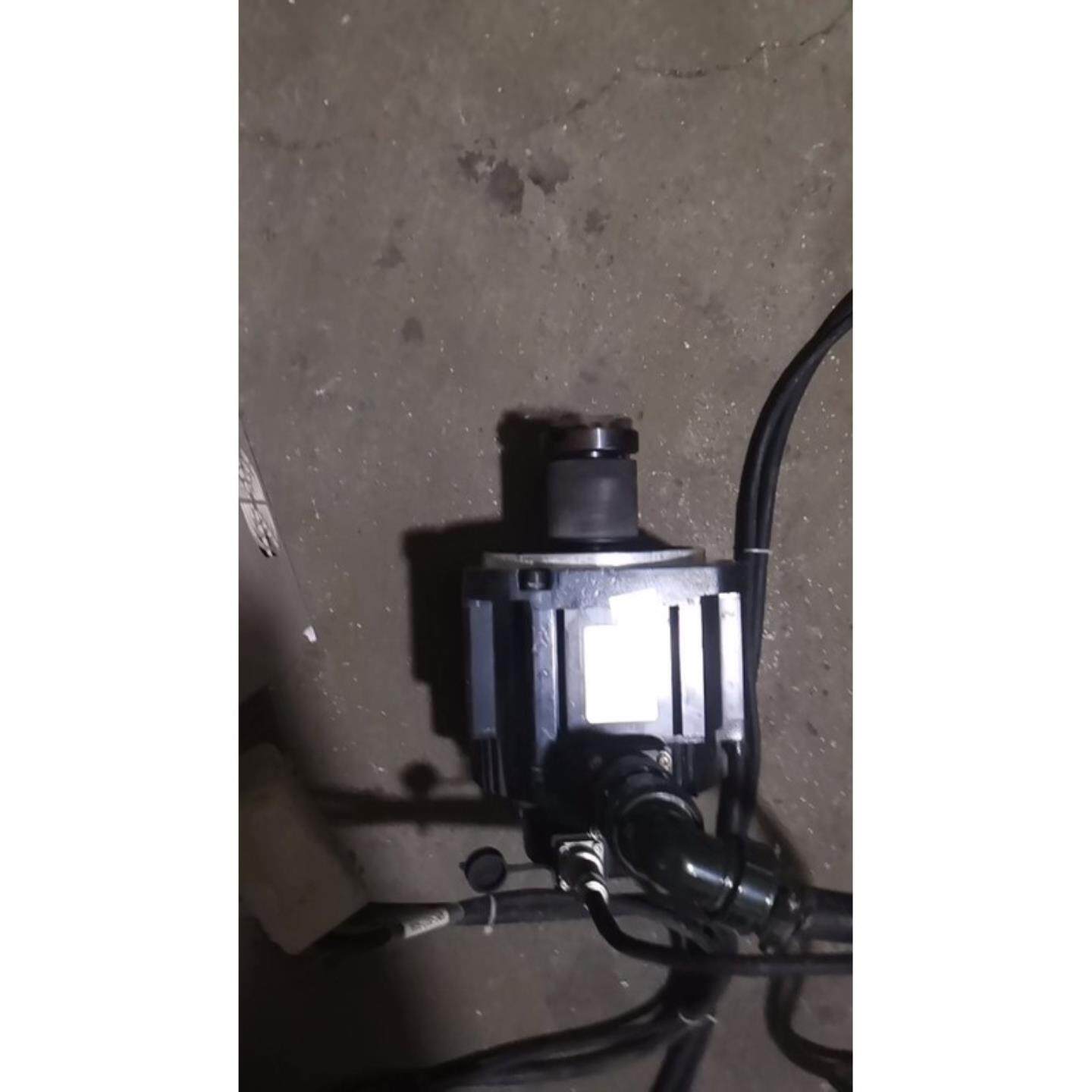 伟创SD700-3R8D-CA驱动器带VM7-M13D-R8询价