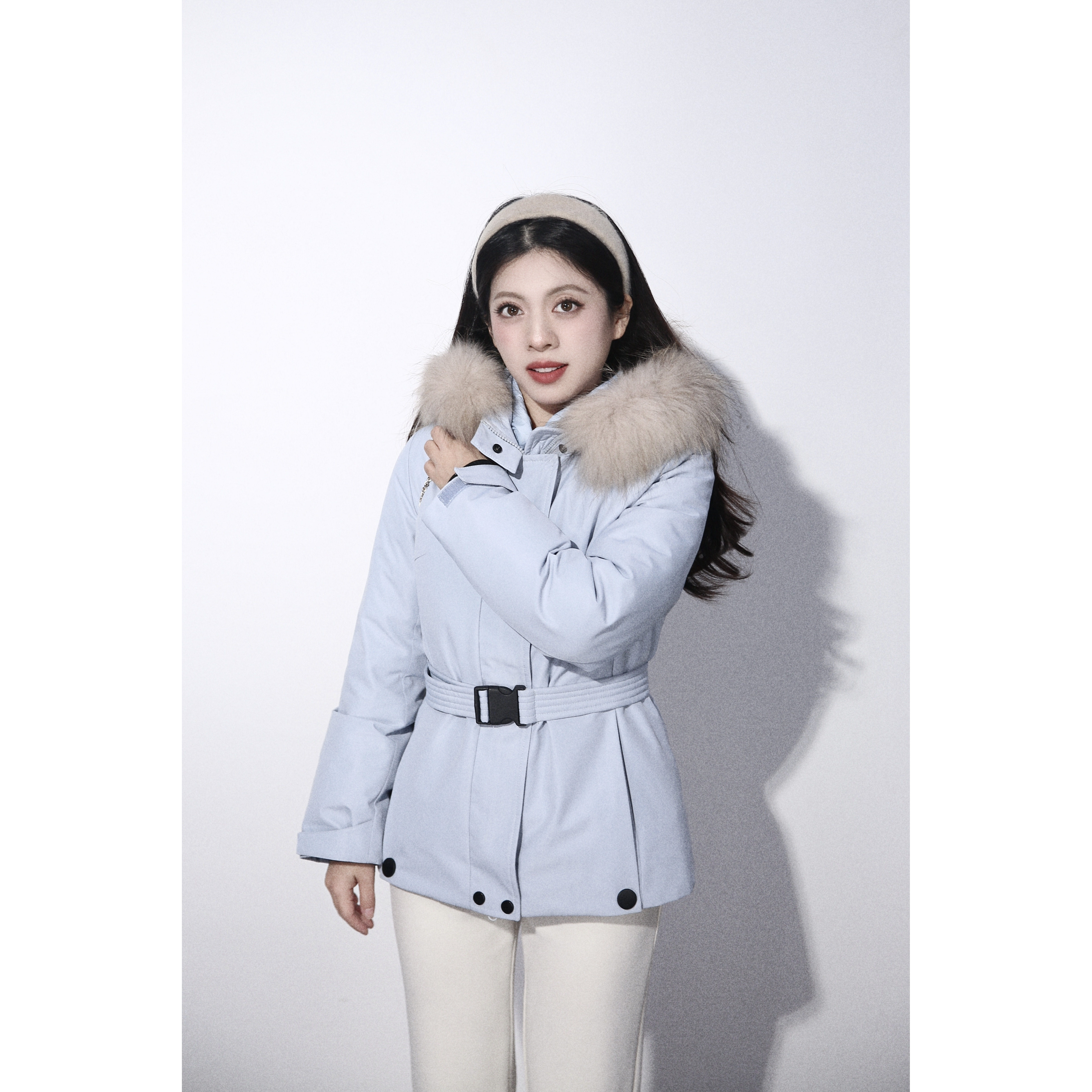 大眼LARGE EYE 户外日常 收腰派克服三防面料可拆毛领连帽外套冬,女装/女士精品,派克服,淘宝优惠券,粉丝福利购,淘宝优惠卷