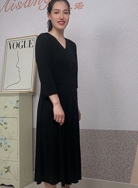 春夏女加捻真丝针织连衣裙V领桑蚕丝七分袖气质裹身裙中长裙黑色