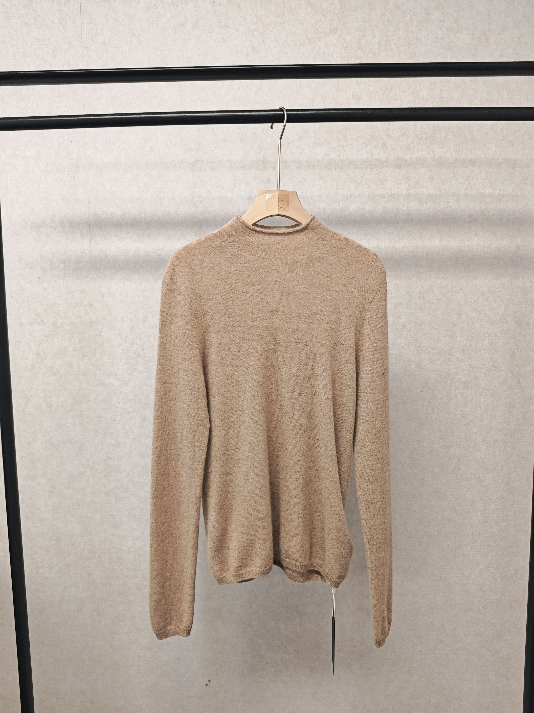 大牌h专柜&冬款福利 88％山羊绒 高奢半高领长袖针织衫 13393