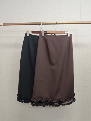 Ka系列＆专柜25秋 开叉拼接木耳边半裙 642