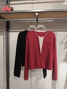 S系列＆专柜25冬反季福利 100绵羊毛 假两件撞色长袖套头针织衫
