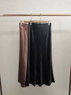 Ka系列＆专柜25秋 347 重磅醋酸摇曳裙长裙