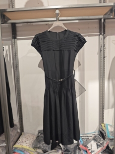 清仓福利 可换码 小飞袖 显瘦连衣裙 褶皱款 S系列＆专柜夏款