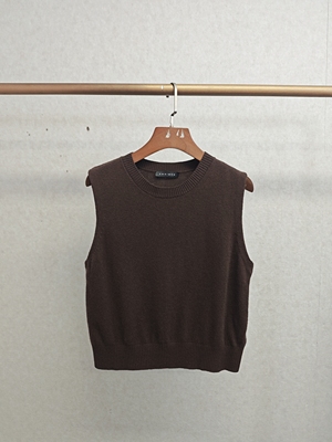 Ka系列＆专柜25秋 全羊毛简约无袖针织衫 548