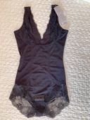 经典 撤柜特价 薄款 收腹爆卖奥维丝丽舒适无痕蕾丝三角连体塑身衣