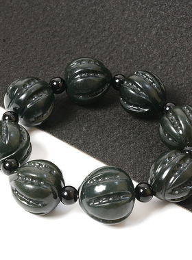 和田玉青玉精雕核桃珠手串