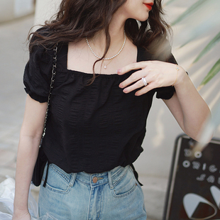 方领蝴蝶结短袖 复古肌理感泡泡袖 上衣女 度假风黑色法式 2024春季