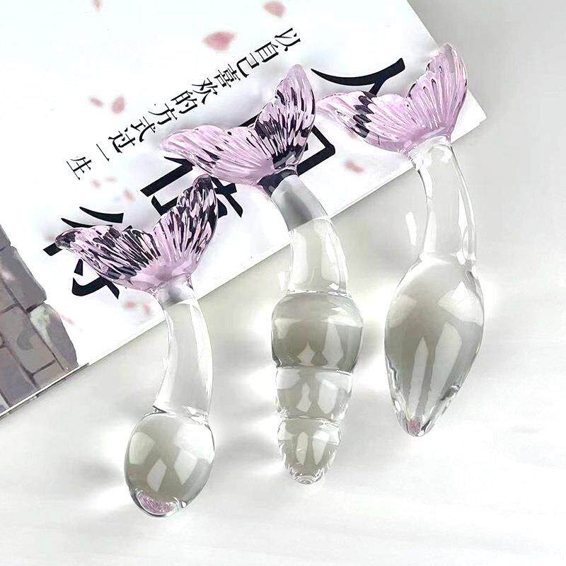 A glass-made anus used as a masturbation toy
