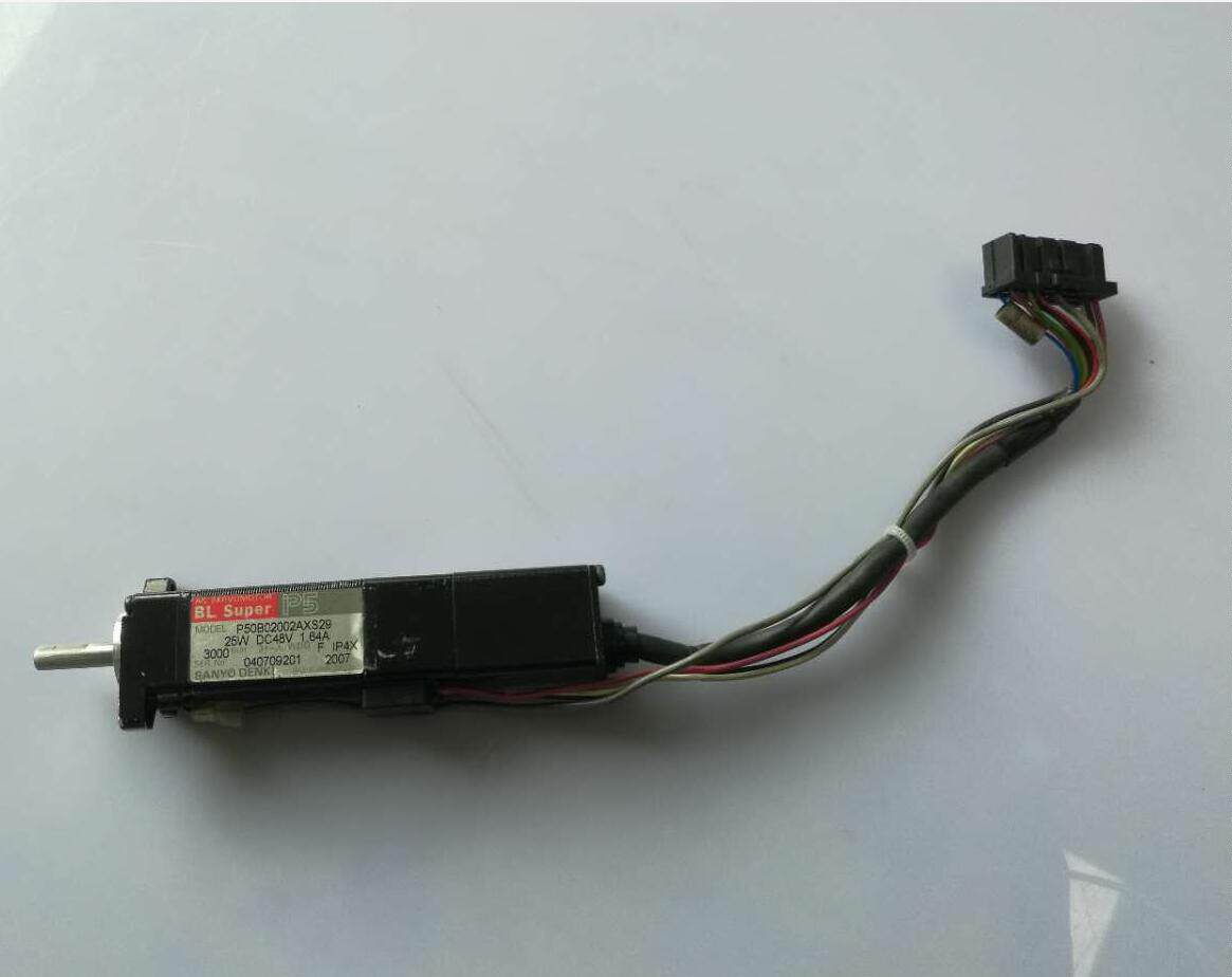 YG300 Z轴马达YAMAHA伺服电机P50B02002AXS29 三洋小马达保修