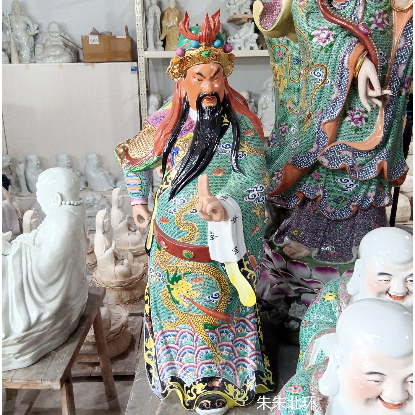 陶瓷关公武财神爷客厅店铺前台招财人物关帝神像关二爷瓷像摆件80