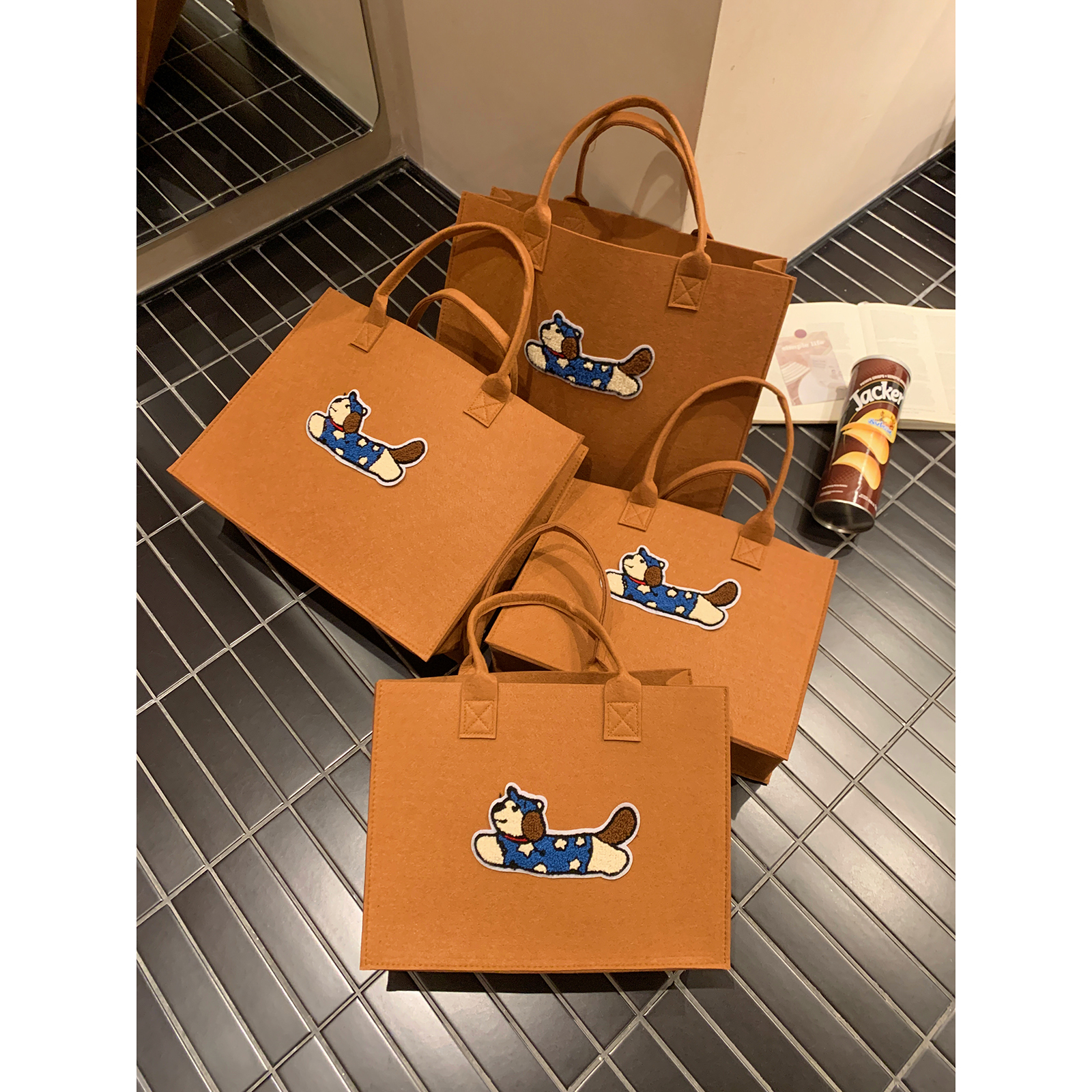 环保礼品袋大容量便携小狗毛毡包