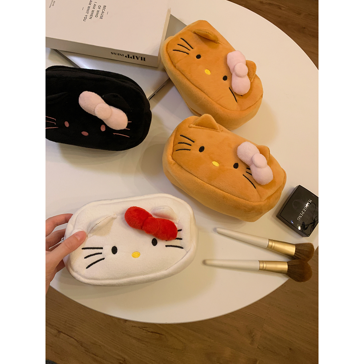 旅行便携收纳包卡通猫毛绒化妆包