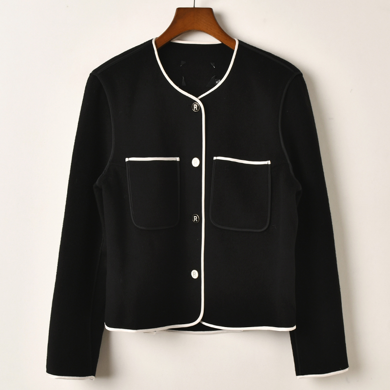 艾诺丝系列小香风圆领撞色边短外套女修身百搭单排扣黑色外套