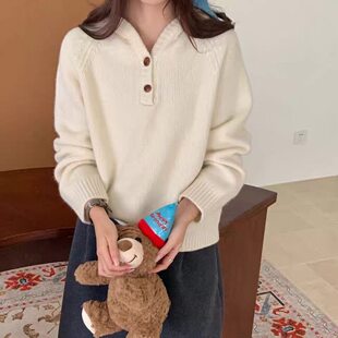 秋冬纯羊毛帽衫加厚韩版连帽针织衫休闲系扣毛衣套头短款女红