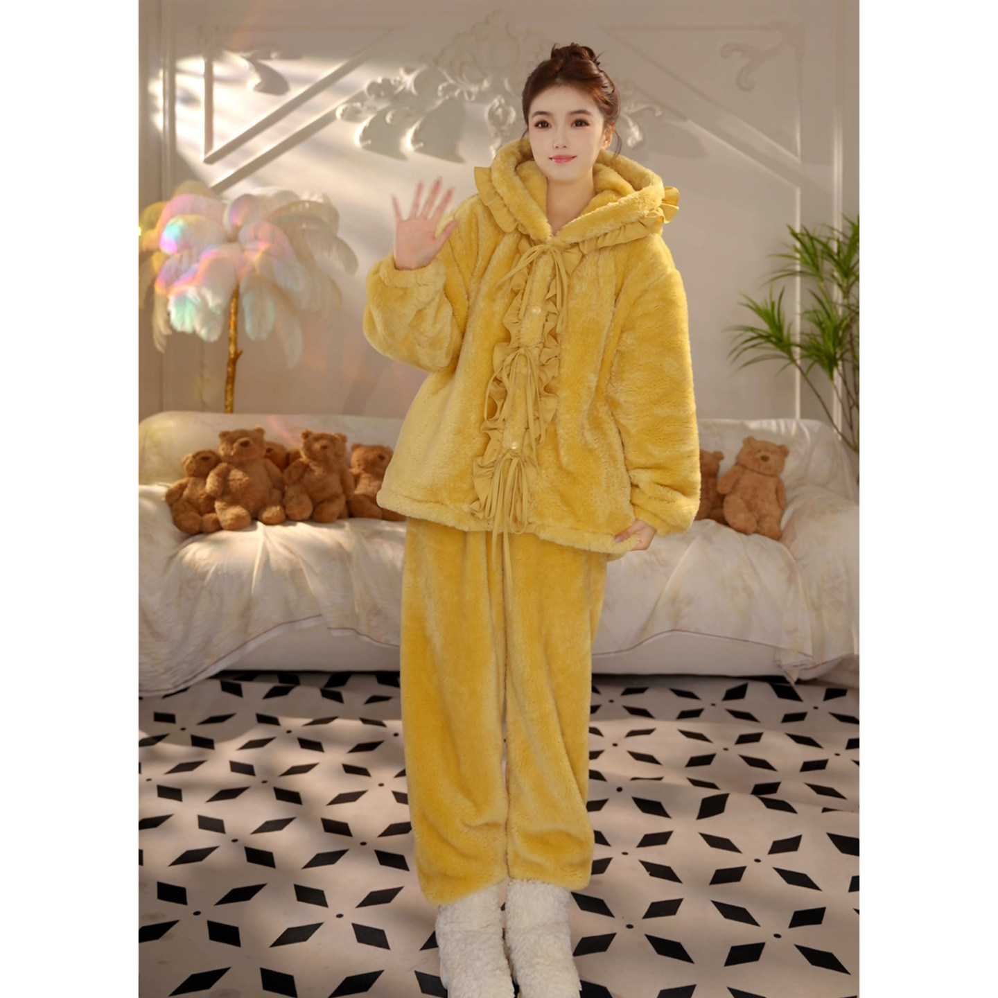 Bananagirl珊瑚绒睡衣女冬季新款长袖加厚保暖连帽家居服冬天套装