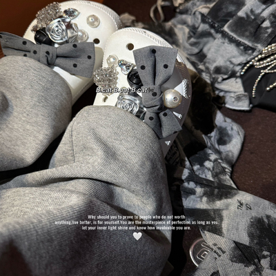 【灰调圆点】原创洞洞鞋花