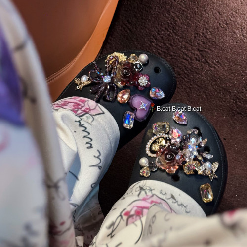 巴洛克原创洞洞鞋花鞋扣