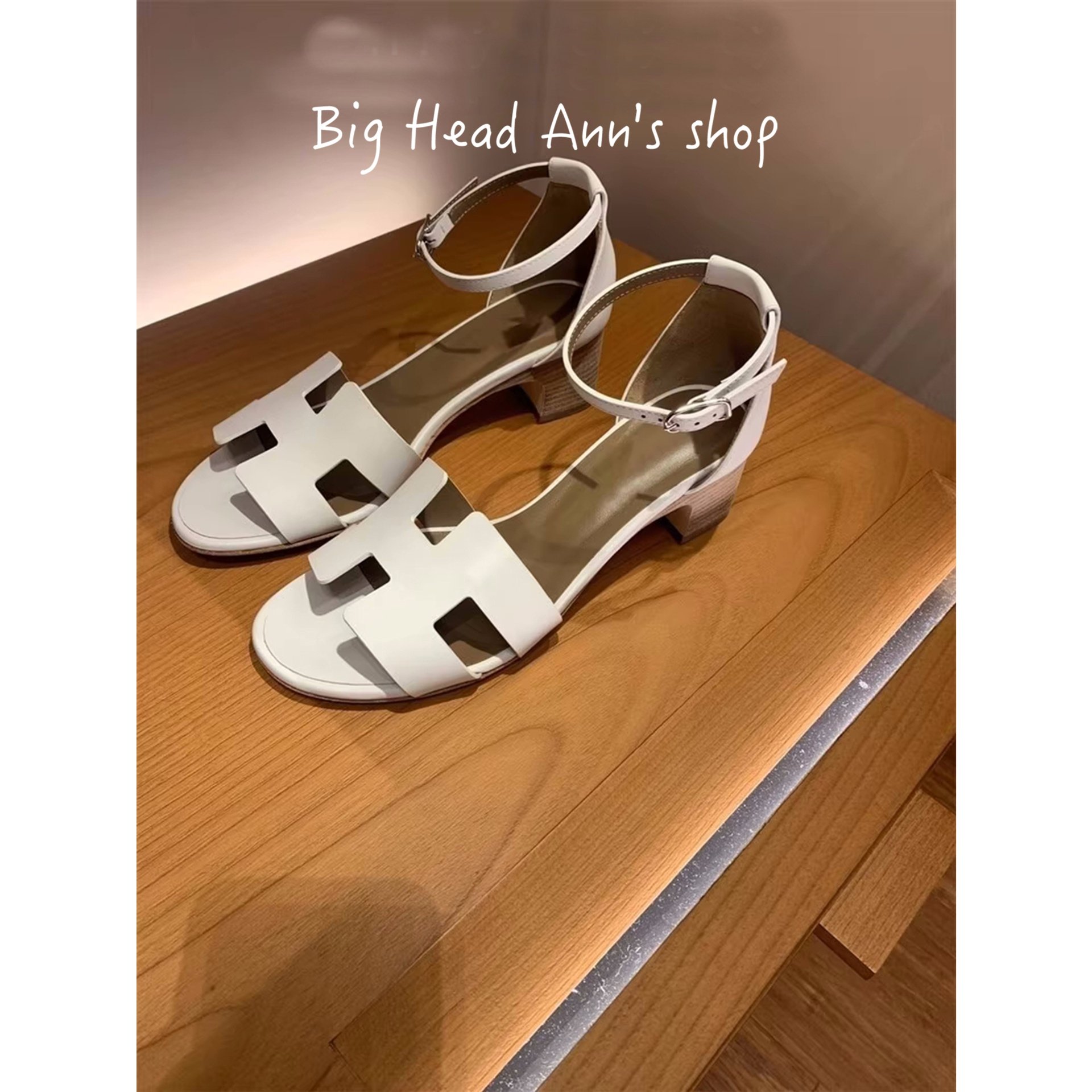 Big Head Ann休闲风白色一字带凉鞋女低跟包头罗马风百搭夏季新款,女鞋,一字带凉鞋,淘宝优惠券,粉丝福利购,淘宝优惠卷