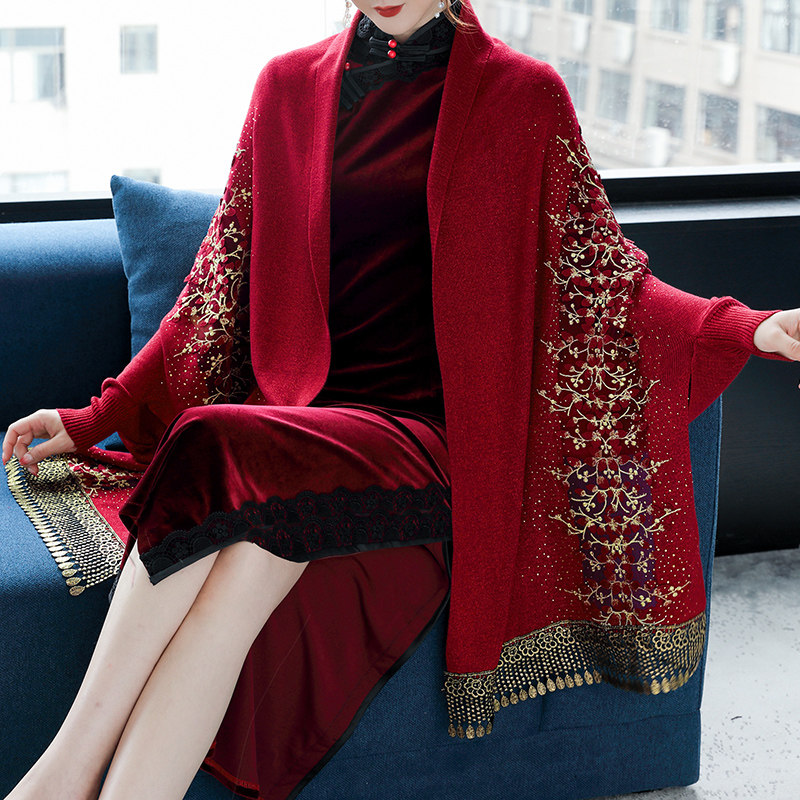 秋冬款婚宴喜婆婆配旗袍的披肩围巾两用斗篷 妈妈刺绣披风女外搭,服饰配件/皮带/帽子/围巾,围巾/丝巾/披肩,淘宝优惠券,粉丝福利购,淘宝优惠卷