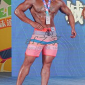 夏季 红色五分裤 中裤 齐膝冲浪裤 男子健体比赛沙滩裤 宽松短裤 速干