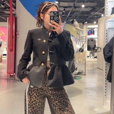 阿迪达斯三叶草新中式花苞修身外