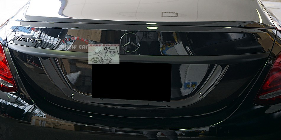 W213 E200E180E300E320E400E63 全黑 尾箱盖标 后车标 黑色 星标