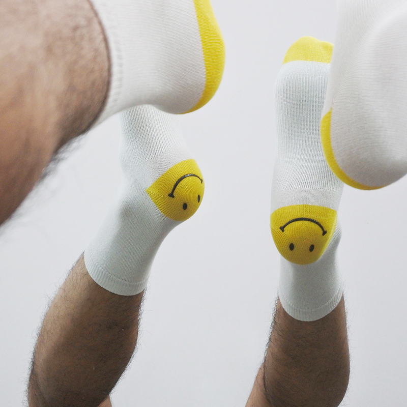 yoyolab 后跟笑脸袜 烫印工艺白袜脚控中筒运动健身跑步休闲袜男