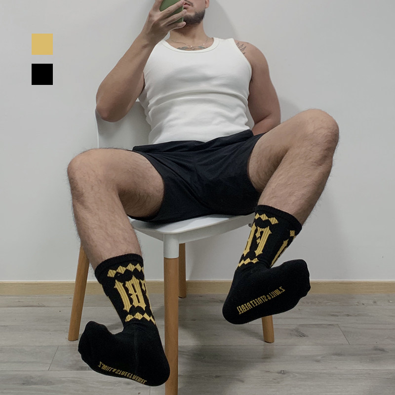 yoyolab fbi 角色扮演帅哥爸爸情侣捆绑运动中筒袜臭体育生篮球袜