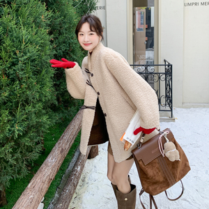 新品 大货主推款 皮毛一体外套2C075-915-P205-K298，女装皮草，菡迪欧娜