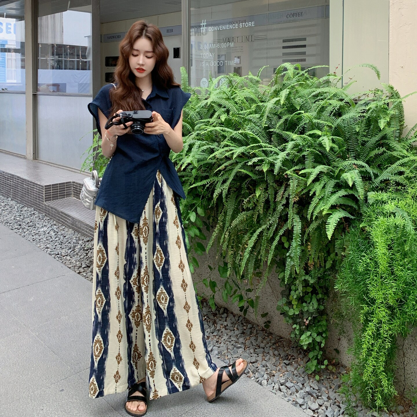 韩版印花阔腿裤套装女2025夏季新款时尚百搭不规则收腰上衣两件套,女装套装/套裙,2C075