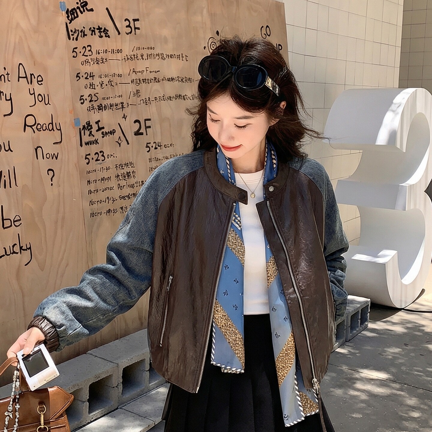 [大货】水洗牛仔拼接皮衣短外套2C075-26017-P175-K288,女装皮衣,2C075