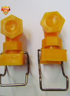 pp新料厂价定型台机塑料管材真空25和32箱黄色喷淋喷嘴喷头