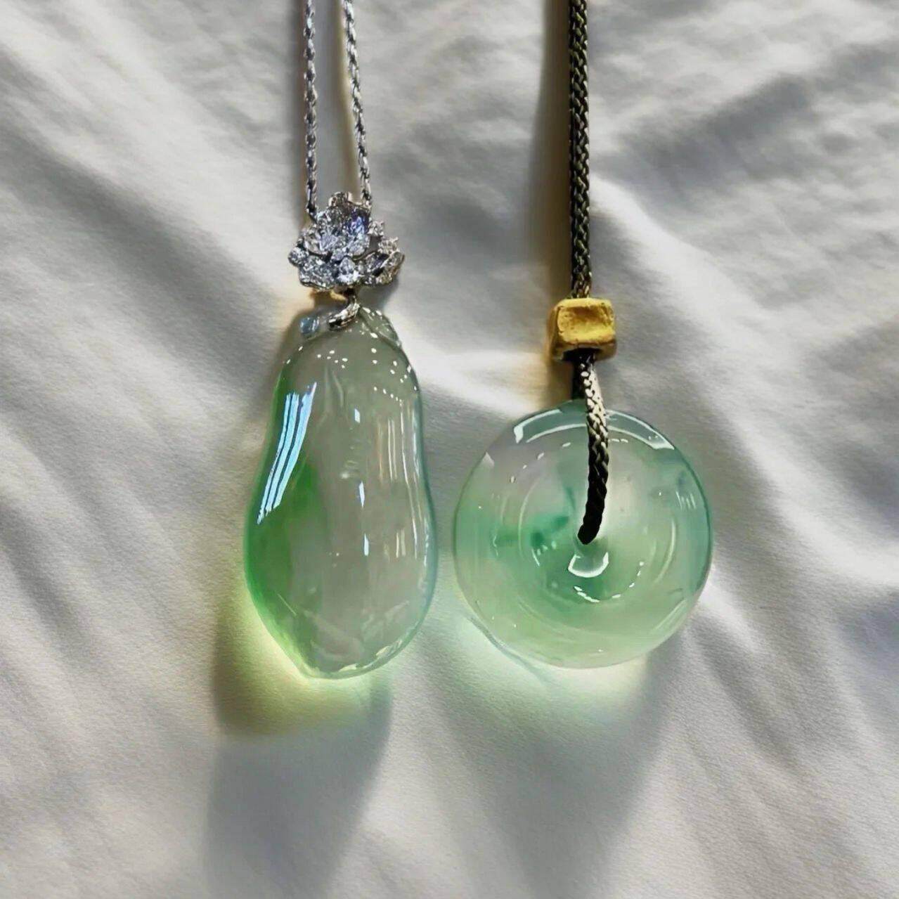 冰种翡翠福瓜吊坠缅甸a货冰透飘绿花平安扣玉坠子玻璃种