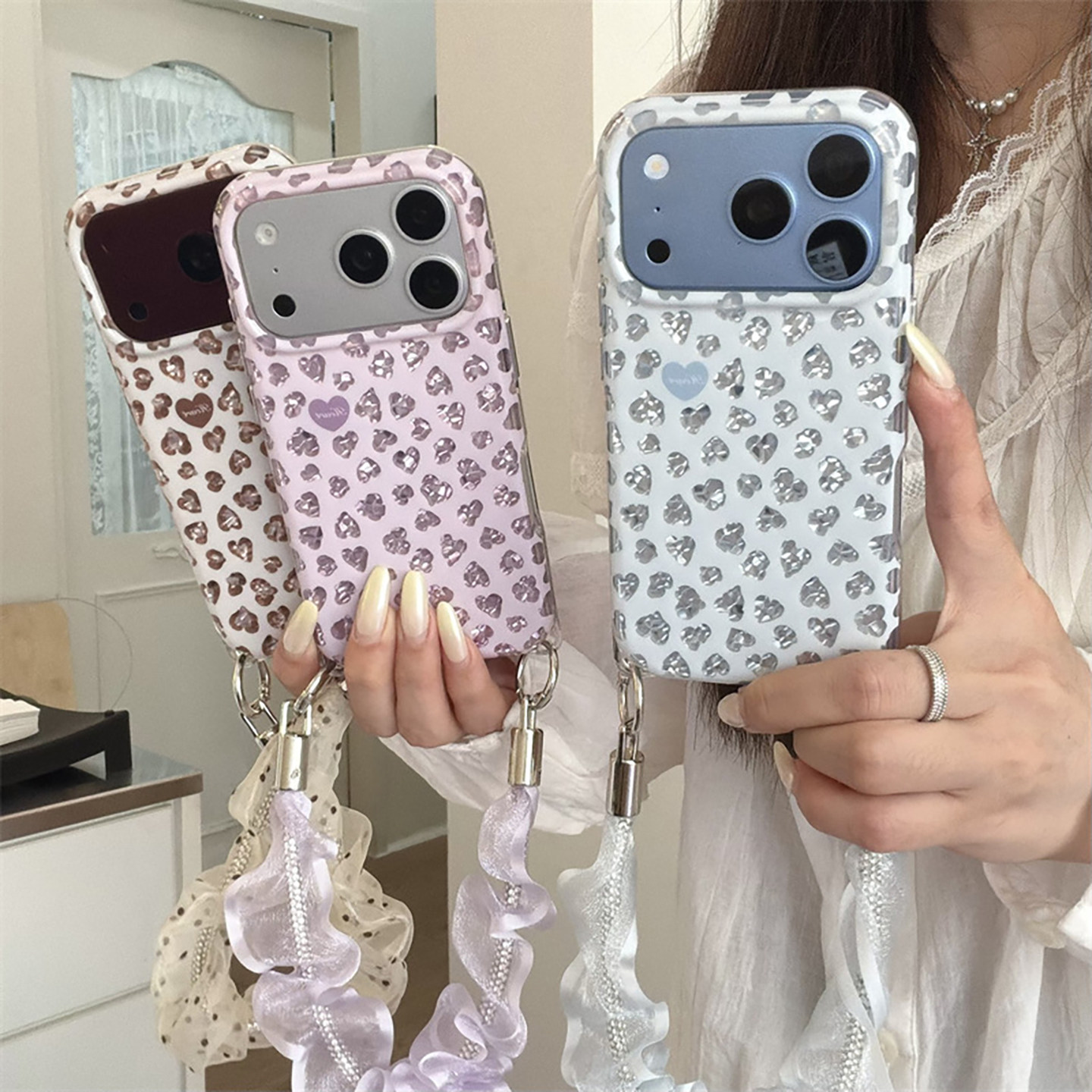 日韩甜酷风豹纹爱心挂绳适用iphone18Promax苹果17手机壳16双层15